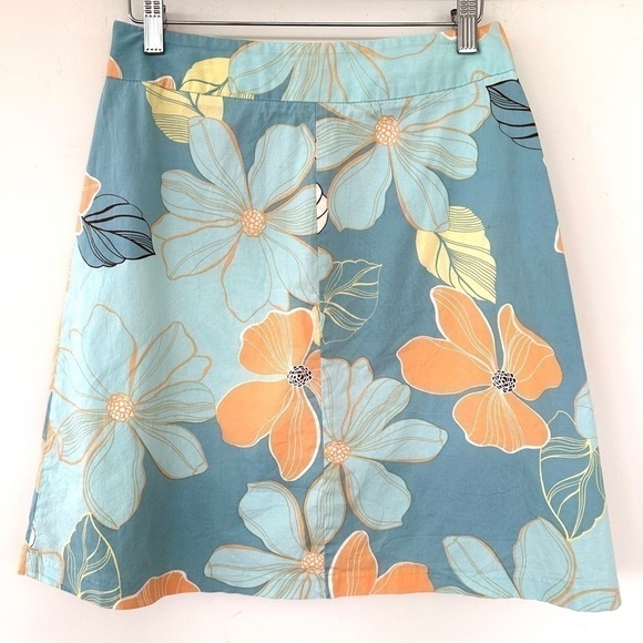 Violet a-line mini skirt in cotton/spandex blend, floral tropical print, unlined - Picture 7 of 10